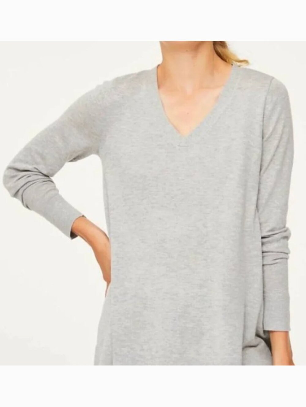 ANN TAYLOR LOFT Swing Sweater Oatmeal Cream Ivory Gray Heathered V-Neck Tunic ?